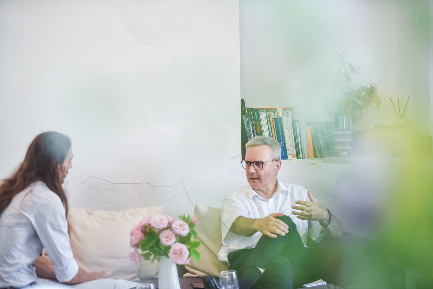 Nicolas Warnery, ambasadorul Franței în România, apreciază că Sibiului îi lipsesc conexiunile aeriene cu țara sa. Foto: Silvana Armat / turnulsfatului.ro
