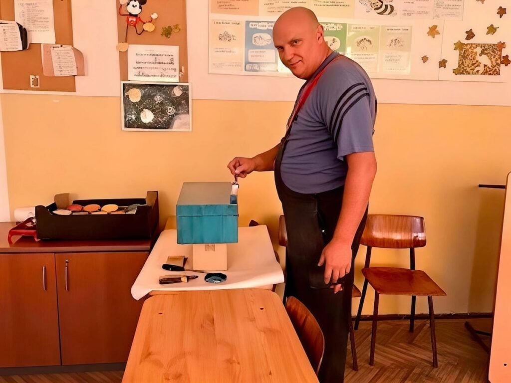 Tot Lucian Oană