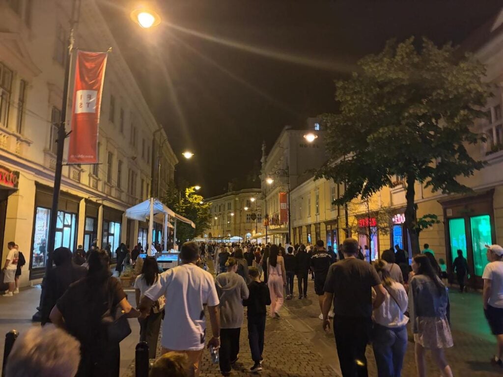 Weekend-ul trecut a adus mii de turiști la Sibiu/Foto: turnulsfatului.ro