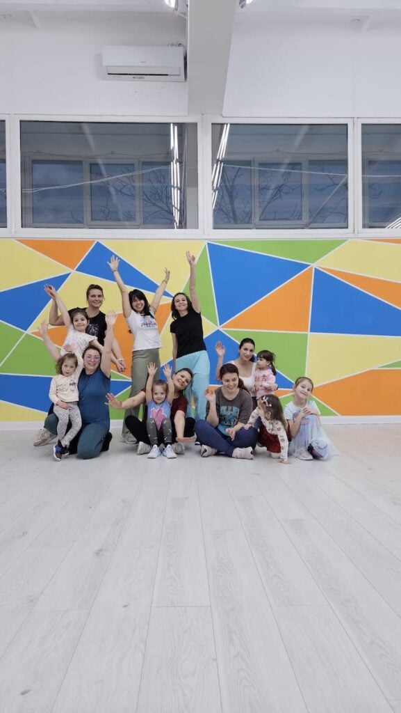 fits mom and kids micile afaceri2