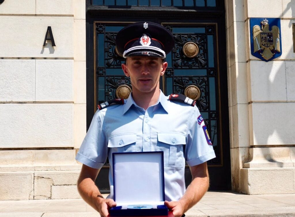 pompieri premiati de ziua drapelului Foto ISU12