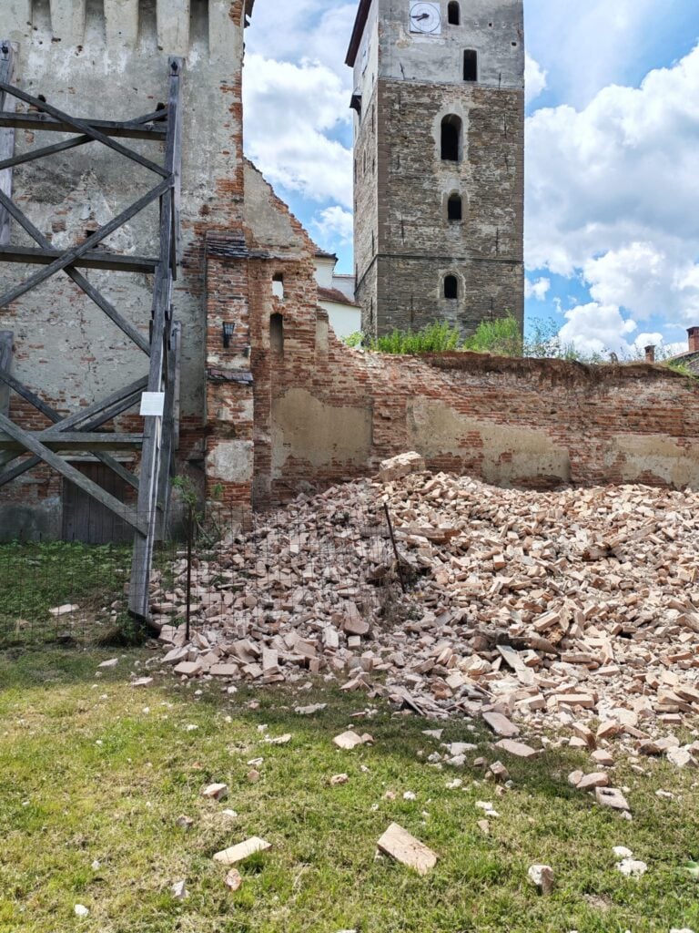 prabusire biserica fortificata mosna, sursa primaria 1