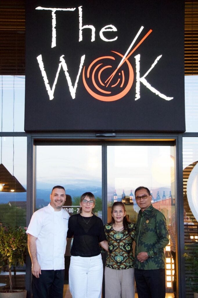 the wok publicitate vizita ambasada10
