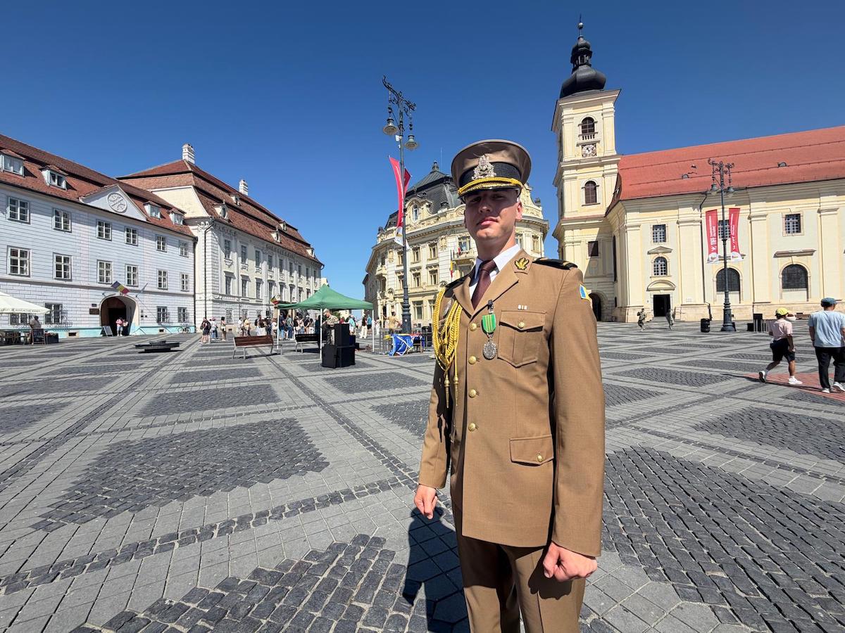 Alex Biriș, șeful de promoție al AFT/Foto: turnulsfatului.ro