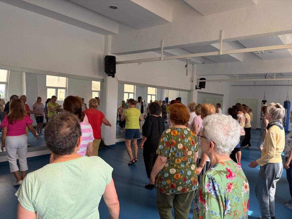 cursuri gratuite de dans pentru seniori10