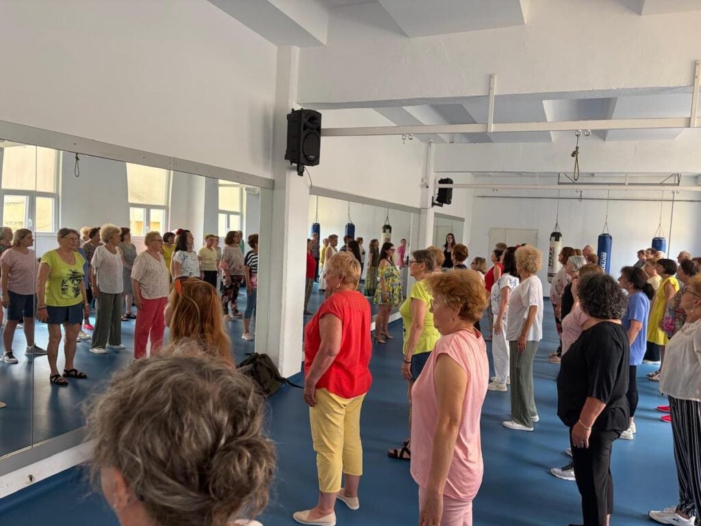 cursuri gratuite de dans pentru seniori3