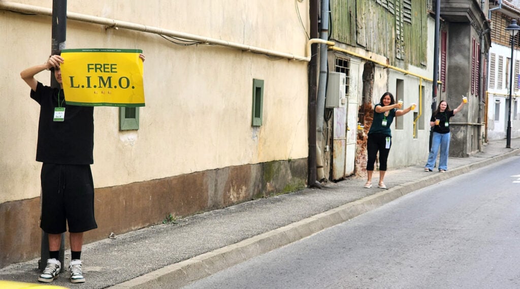 limonada gratis in orasul de jos