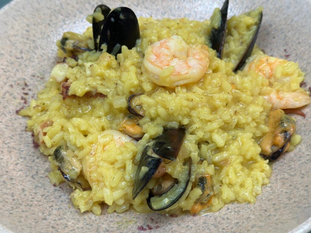 risotto cu fructe de mare.JPG