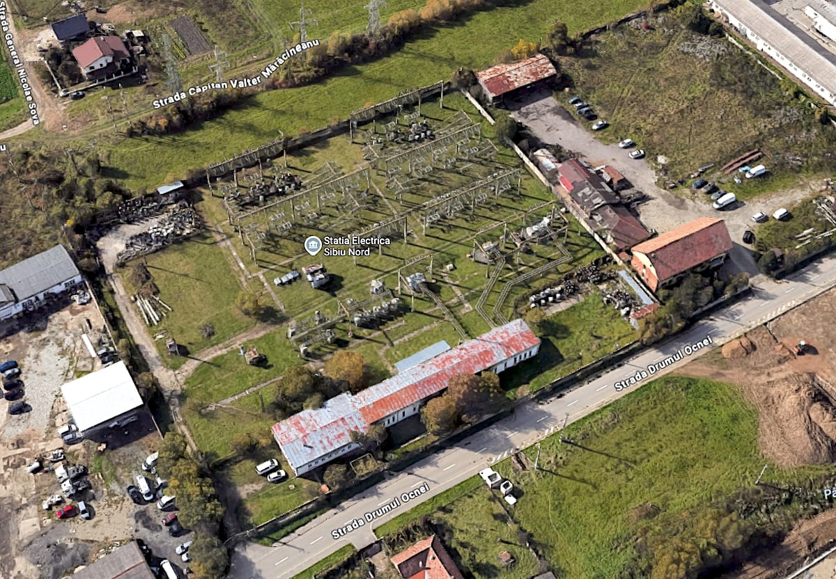 Stația Sibiu Nord este cea mai mare stație de transformare din județul Sibiu. Foto: Google Earth
