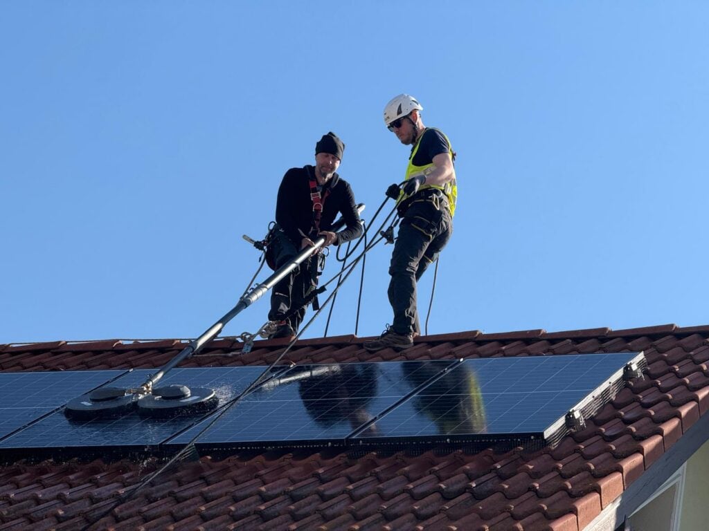 sunerax panouri fotovoltaice micile afaceri 2