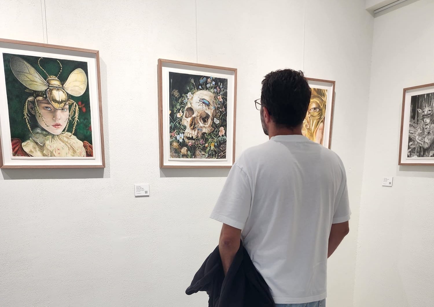 Vernisajul expoziției a avut loc joi după-amiaza. Foto: turnulsfatului.ro