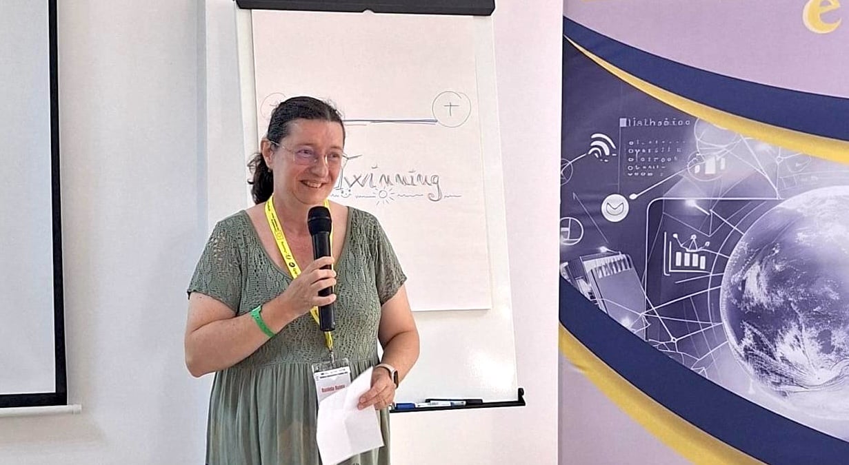 Dacă alte județe au și câte patru ambasadori, prof. Daniela Bunea este singura din Sibiu cu această calitate