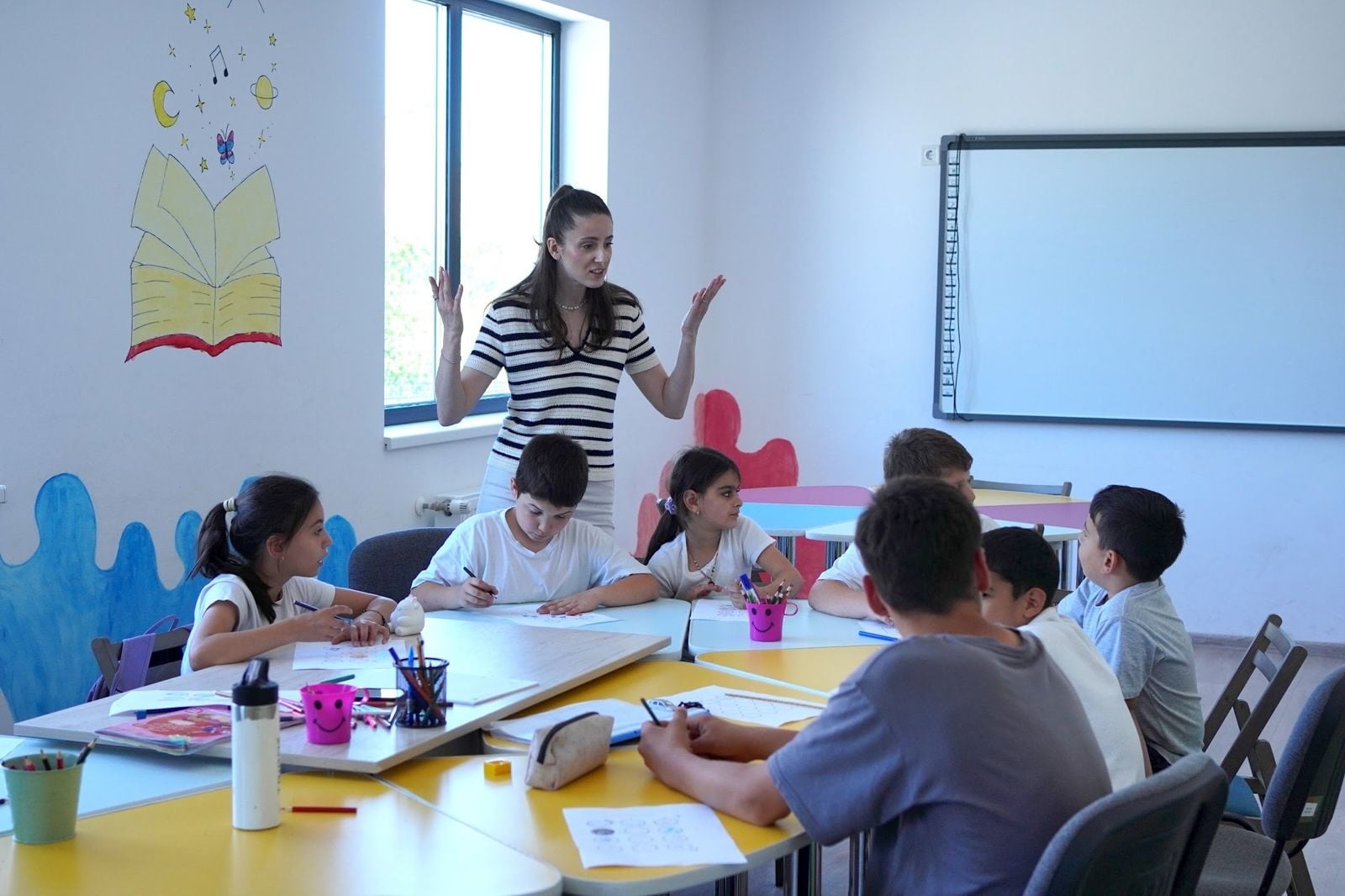 Sursa foto: Asociația Centrul Bucuriei i-a oferit o șansă unui elev de la Colegiul Lazăr din Sibiu, transformată într-o oportunitate pentru 30 de copii defavorizați: „Am văzut cu ochii mei cât de multe poate schimba o oportunitate”