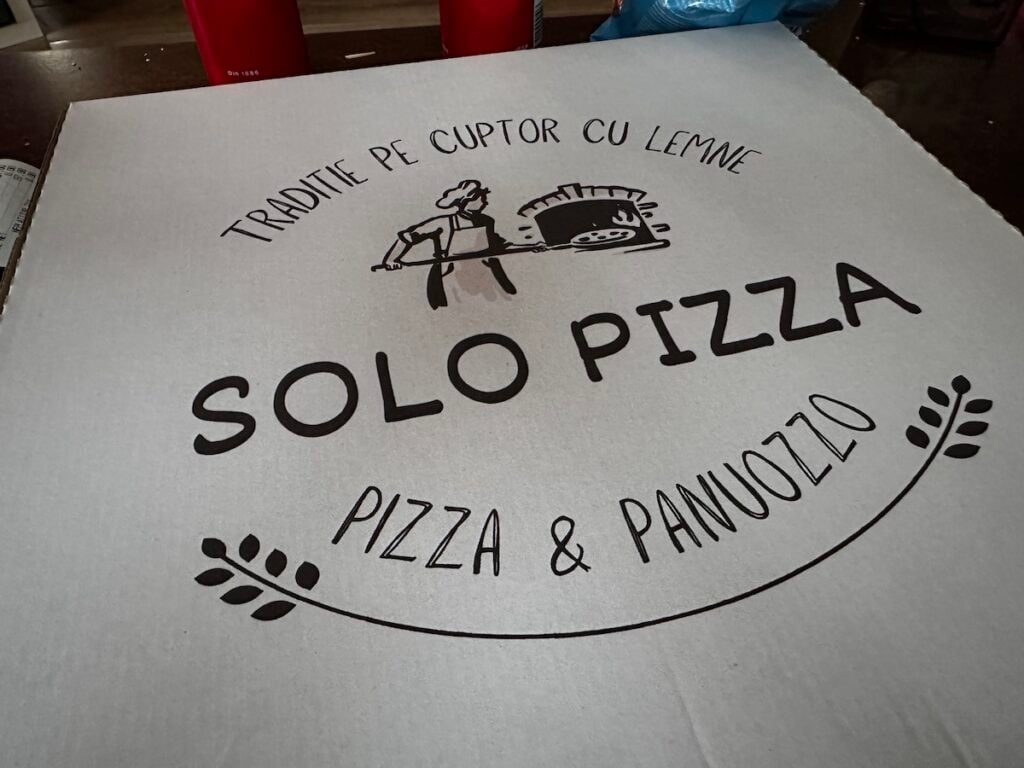 Restaurant amici a doua pizza1.JPG