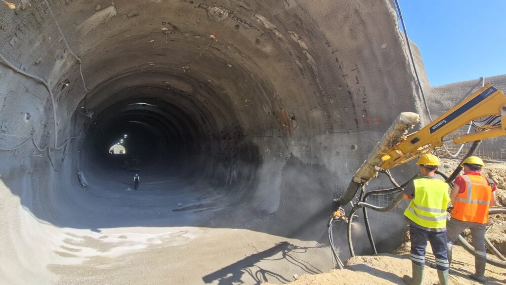 lucrari tunel valea oltului