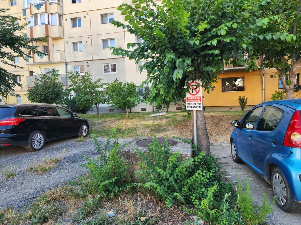 parcare intre blocuri strada lunga 103 (9)