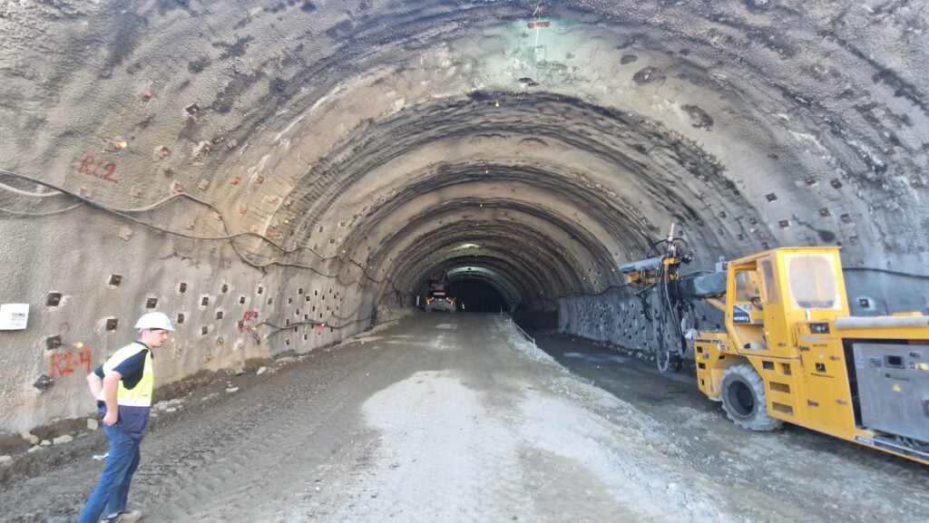 tunel boita