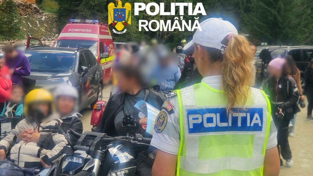 Polițiștii sibieni, alături de persoanele cu dizabilități pe Transfăgărășan. Foto: IPJ Sibiu
