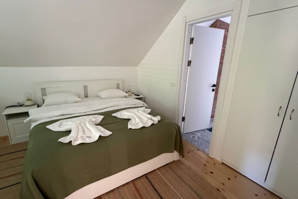 Apartament în pensiunea Moara din Oprea