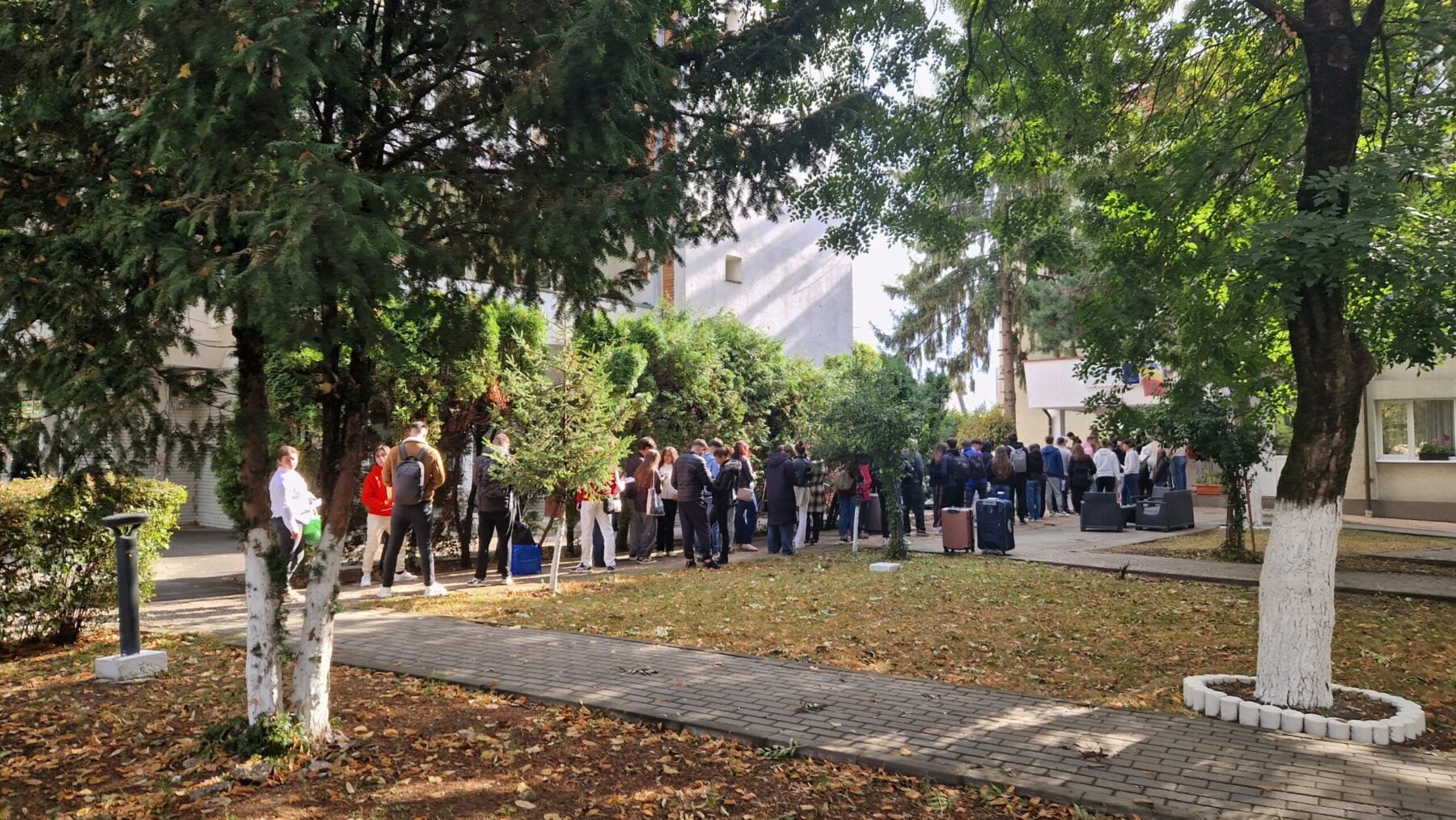 Cazarea în căminele studențești a început astăzi, 24 septembrie, și durează până sâmbătă, 26 septembrie. Foto: turnulsfatului.ro