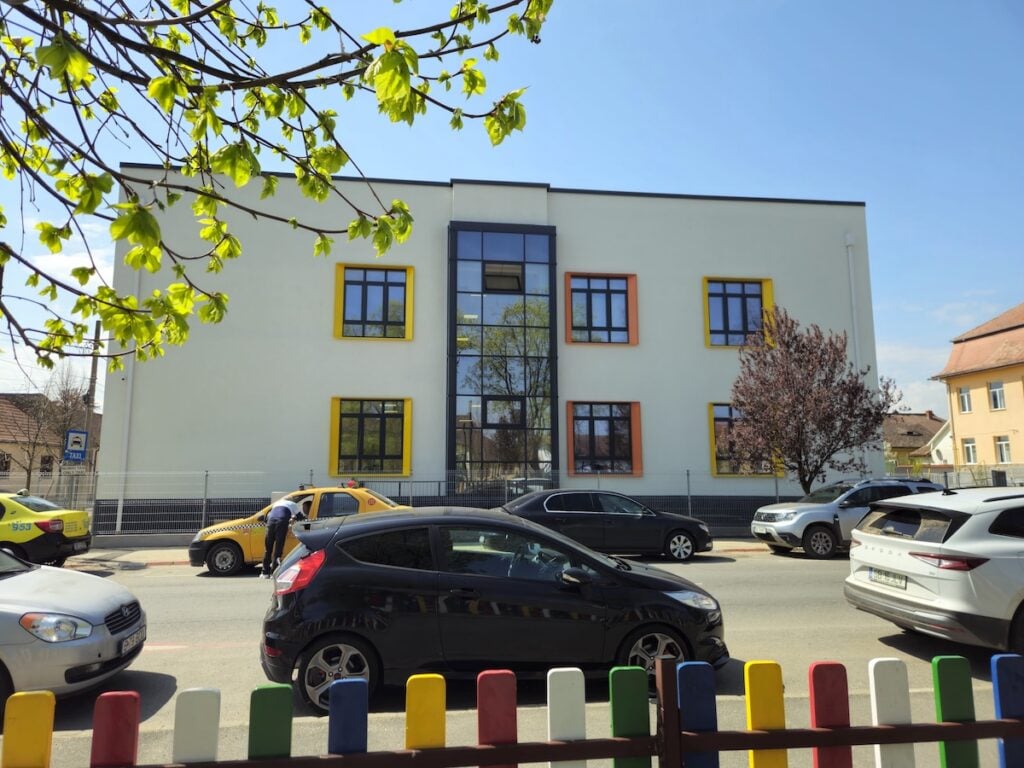 Cresa si gradinita Piața Cluj (2)