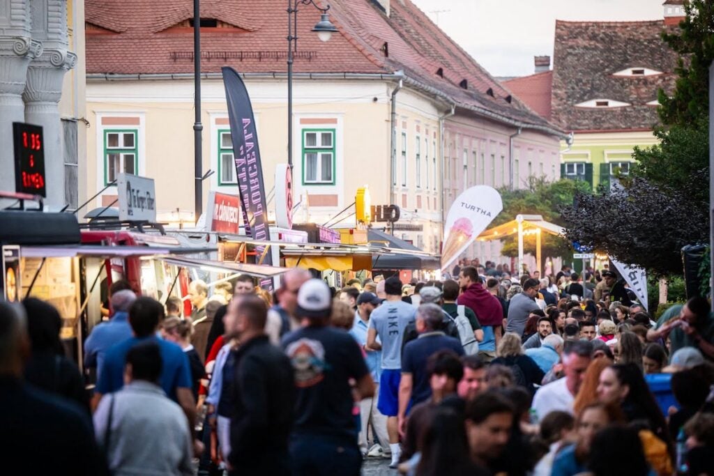 Foodie – Street Jazz Festival revine, între 10 și 13 septembrie 2026, în Piața Schiller din Sibiu/Foto transmisa de organizatori