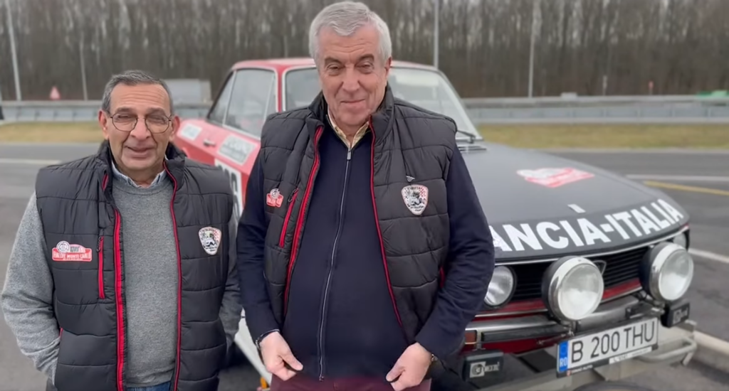 Fostul premier Călin Popescu-Tăriceanu, alături de mașina cu care a participat la Monte Carlo și cu care va concura la Sibiu. Foto: Călin Popescu-Tăriceanu / Facebook