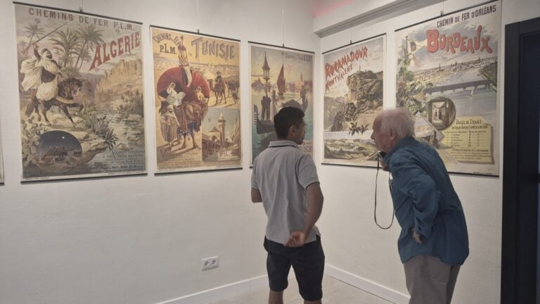 Hugo d'Alési este considerat „părintele posterului de călătorie” și s-a născut la Sibiu. Foto: turnulsfatului.ro