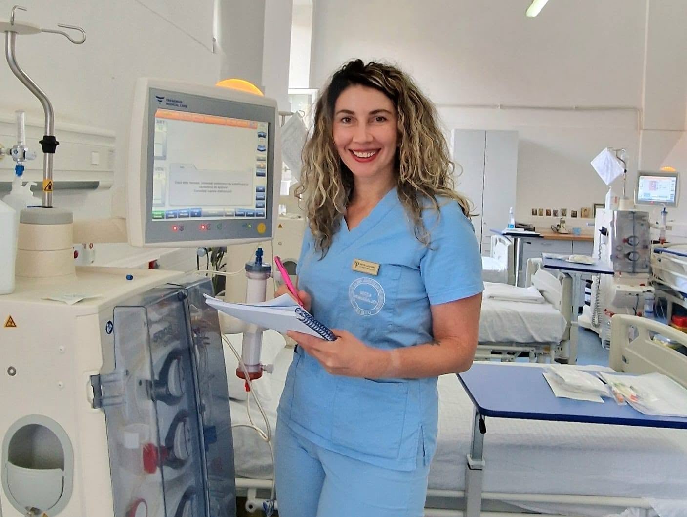 Asistent-șef Nistor Mihaela Alexandra, Centrul de Hemodializă. Foto: SCJU Sibiu
