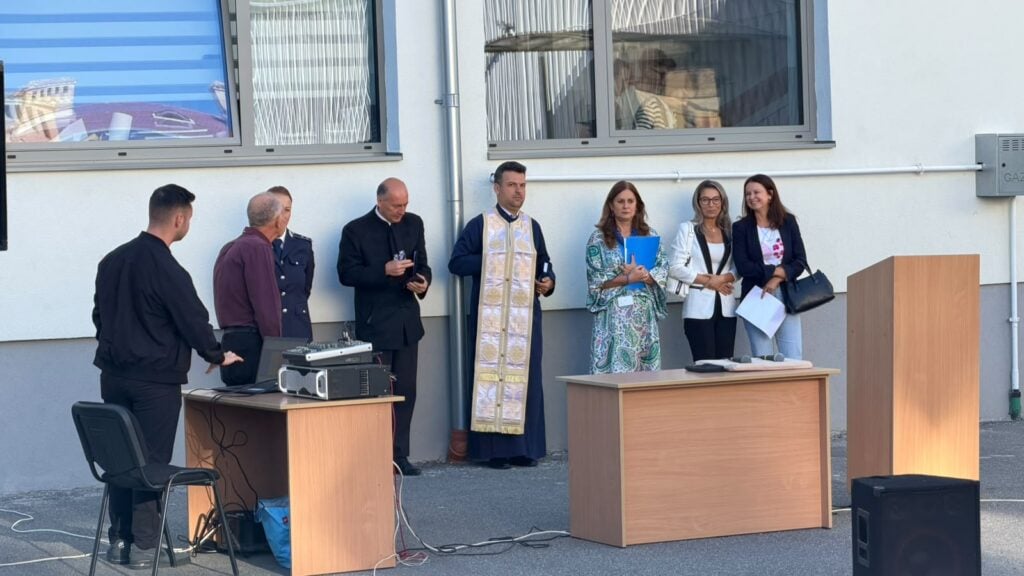 deschidere an scolar goga