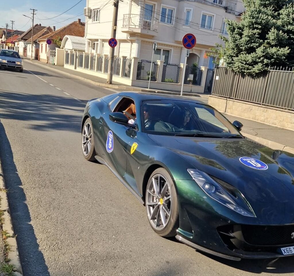ferrari negru sibiu