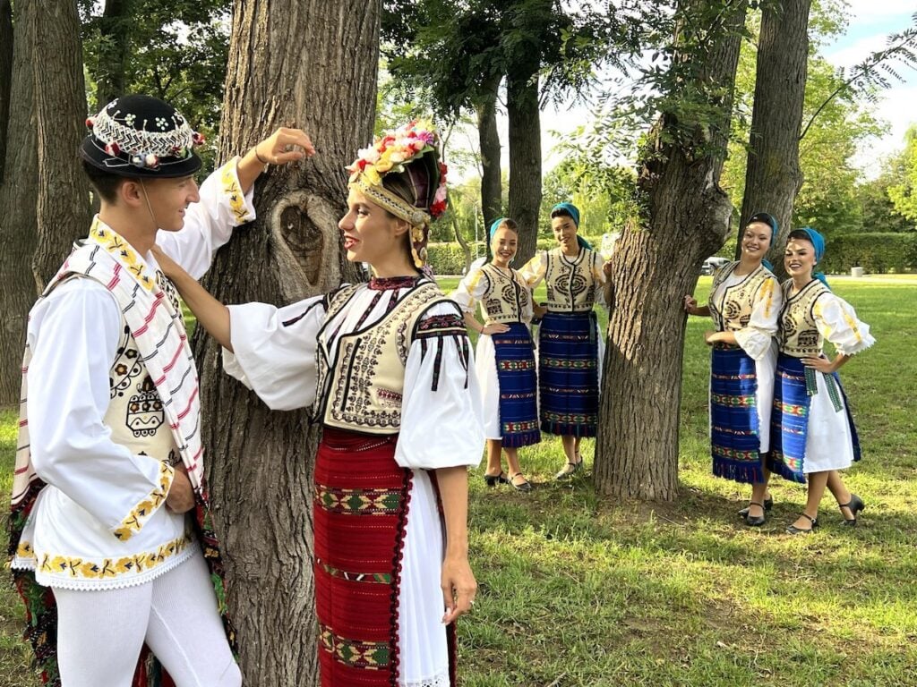 junii la festivalul de pe malul nistrului publicitate foto CJ4
