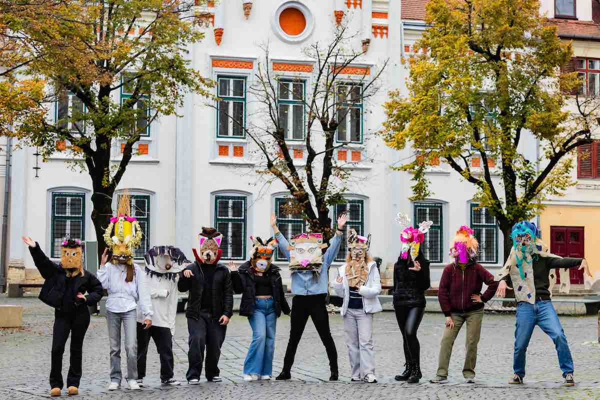 Jocul, creativitatea și educația se completează într-o experiență construită în jurul teatrului/Foto: Ovidiu Matiu