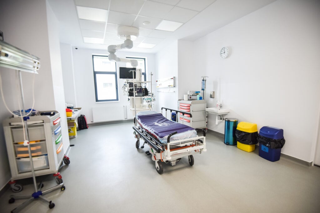 Sala de resuscitare. Foto Silvana Armat / turnulsfatului.ro