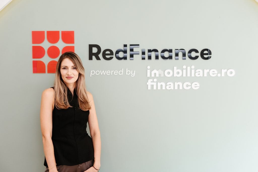 red finance publicitate2