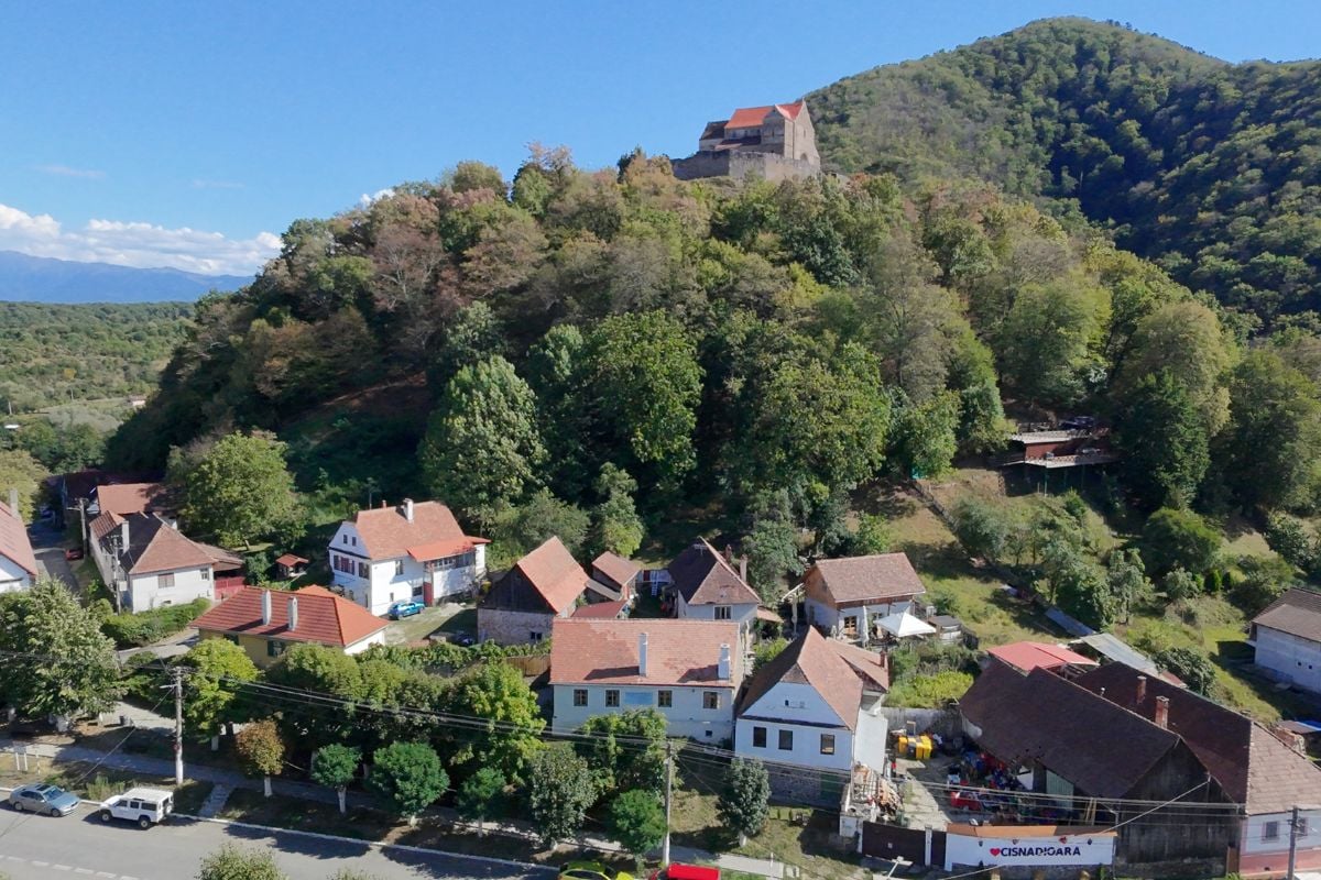 vedere aeriana Michelsberger Haus Cisnadioara