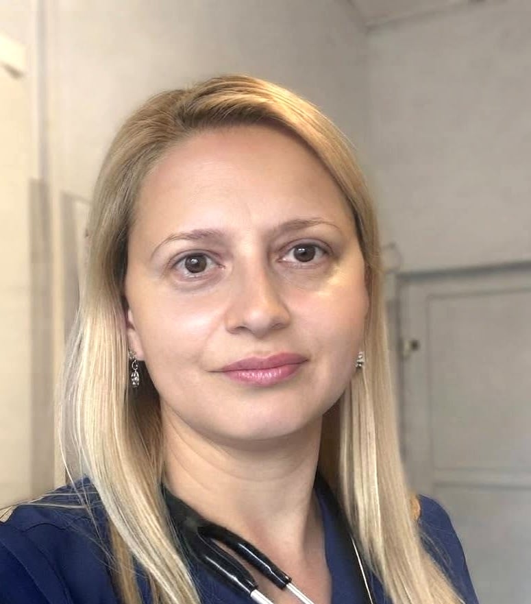 Dr. Corina Costea