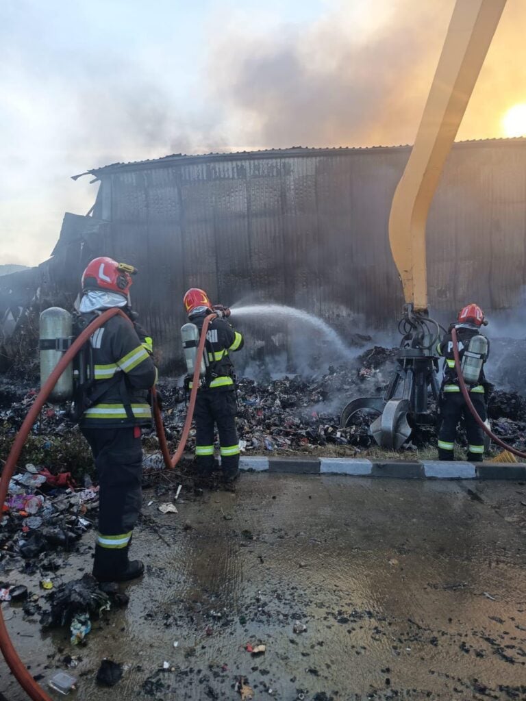 Incendiu statia de sortare1