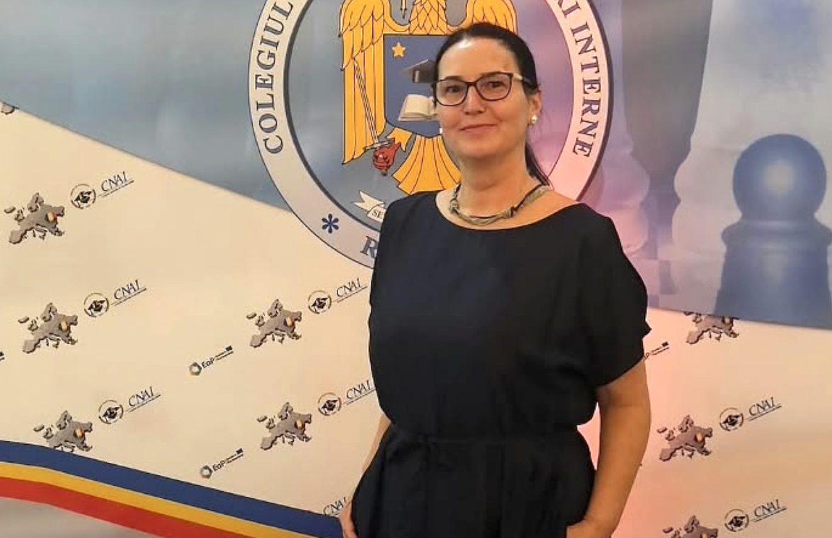 Maria Fodor lucrează la ANM de peste 30 de ani. În prezent este Director Sucursală, Administrația Națională de Meteorologie. Centrul Meteorologic Regional Transilvania Sud, Sibiu. Sursa foto: Facebook