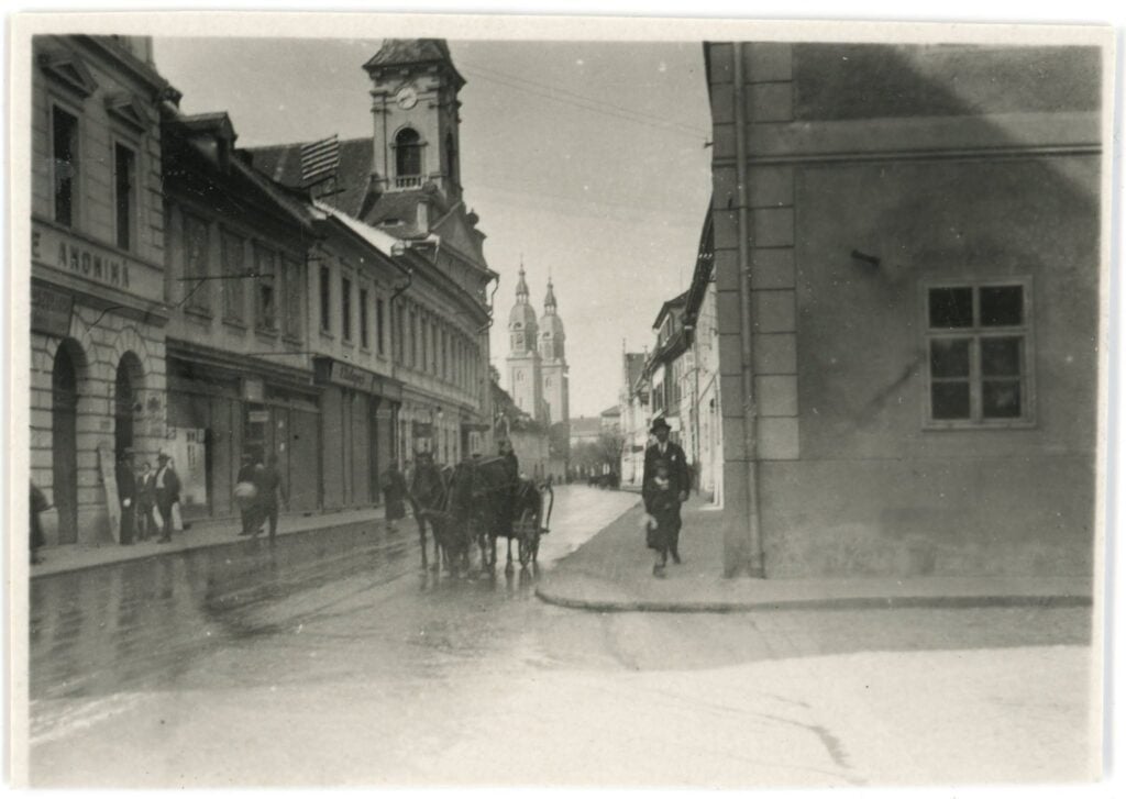 Vedere de pe strada Mitropoliei. Foto: Arhiva de Fotografie