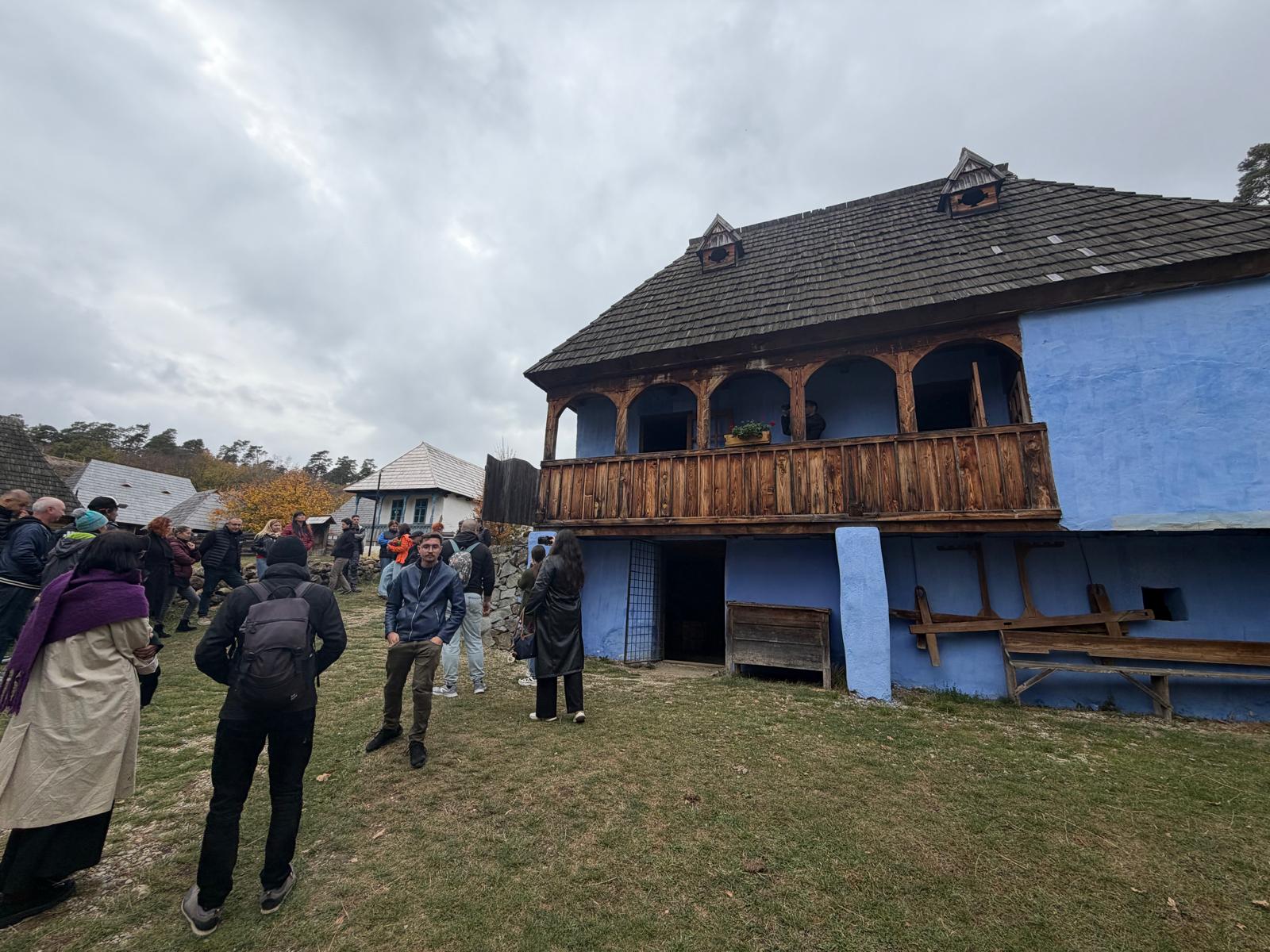 Un nou circuit expozițional dedicat istoriei mineritului aurifer/Foto: turnulsfatului.ro