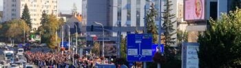 După altercațiile din Piața Mare au urmat blocajele de pe străzile din oraș. Foto: turnulsfatului.ro