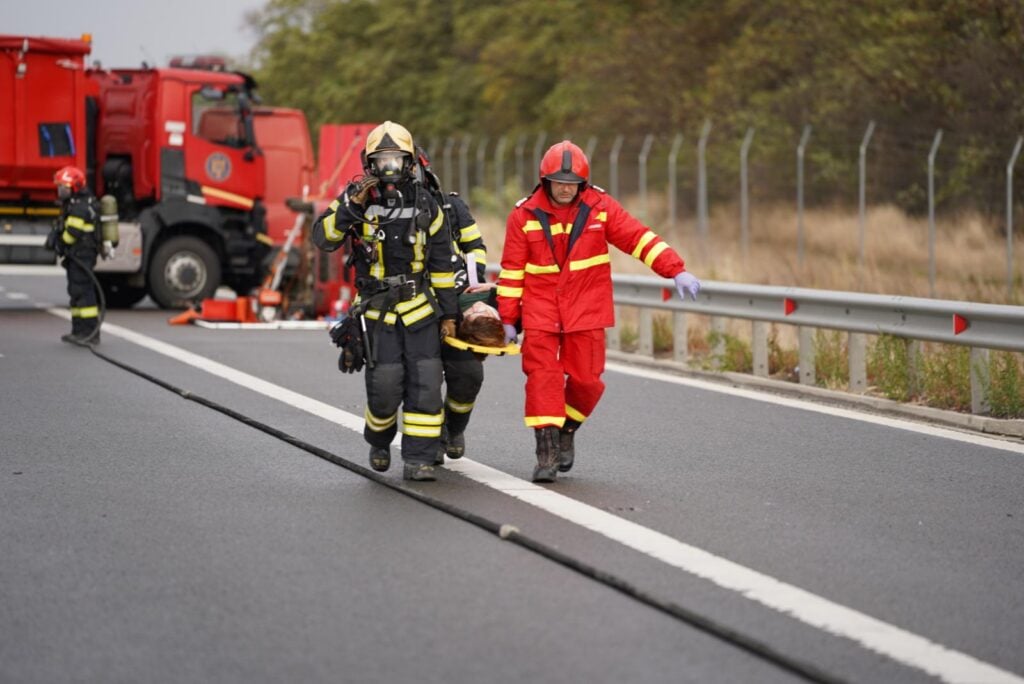 isu exercitiu A12