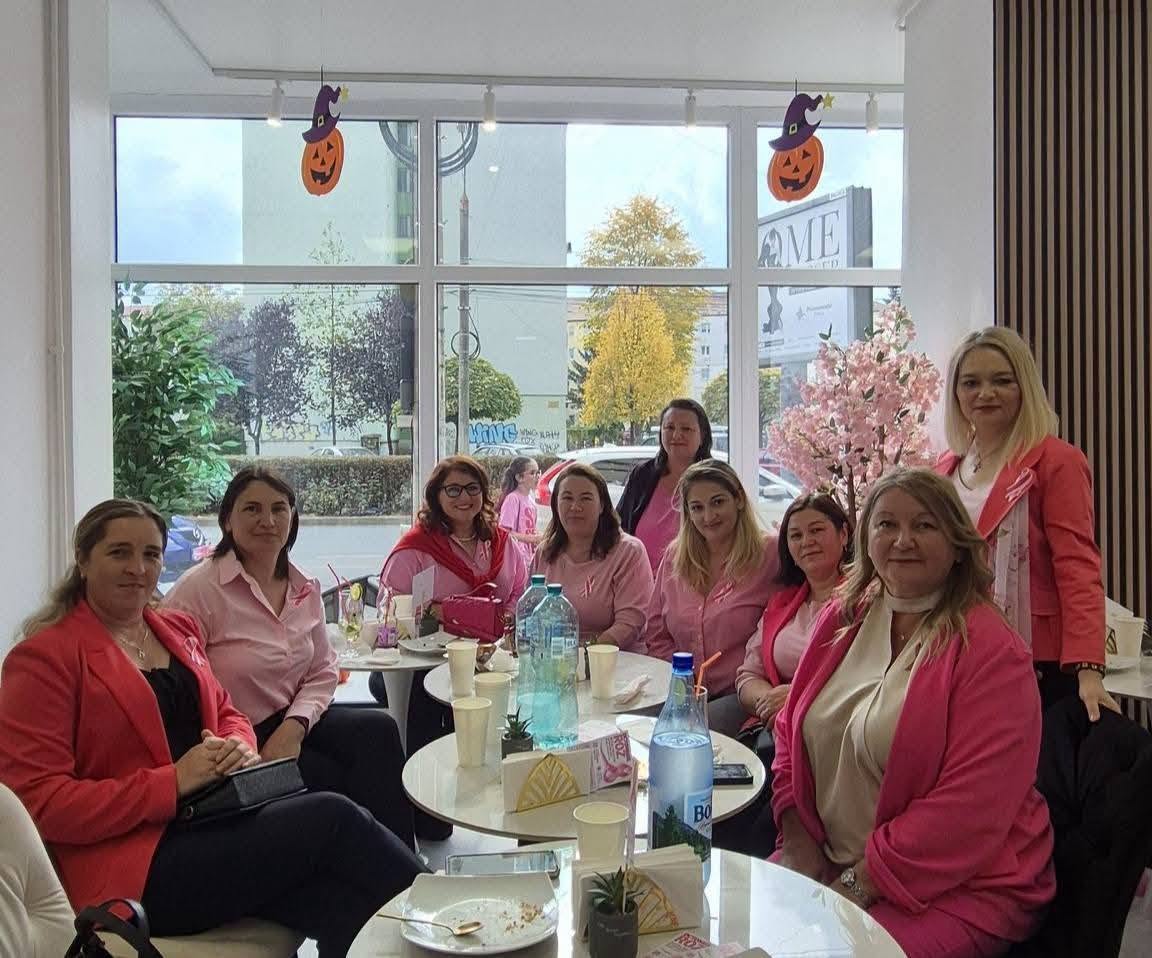 Întâlnire despre prevenția și depistarea precoce a cancerului de sân. Foto: Spitalul Județean Sibiu