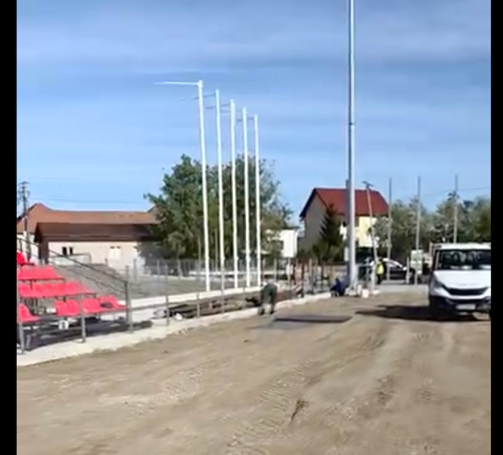 Șantier bază sportivă Șelimbăr. Foto: Captură video