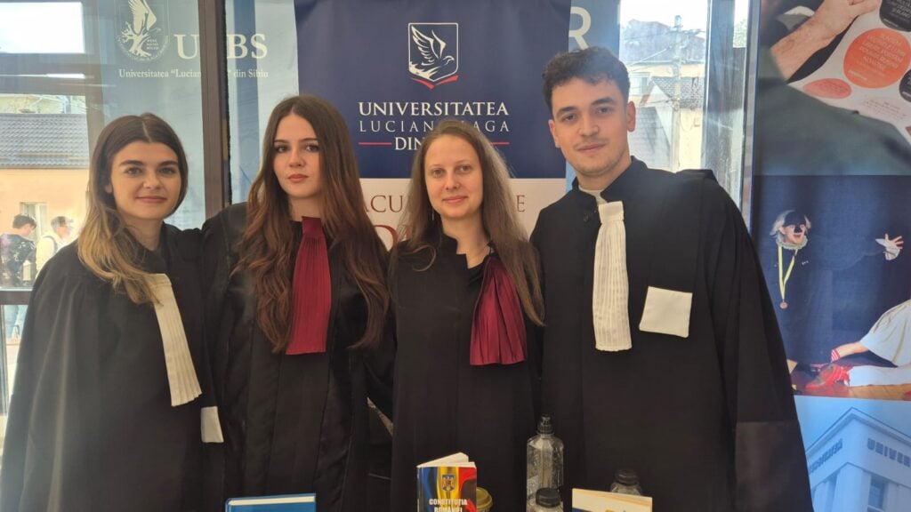 Andra Boldoșan (foto stânga), Alexia Apostol (mijloc stânga), Amelia Vasile (mijloc dreapta) și Eduard Pătrașcu (foto dreapta). Foto: turnulsfatului.ro